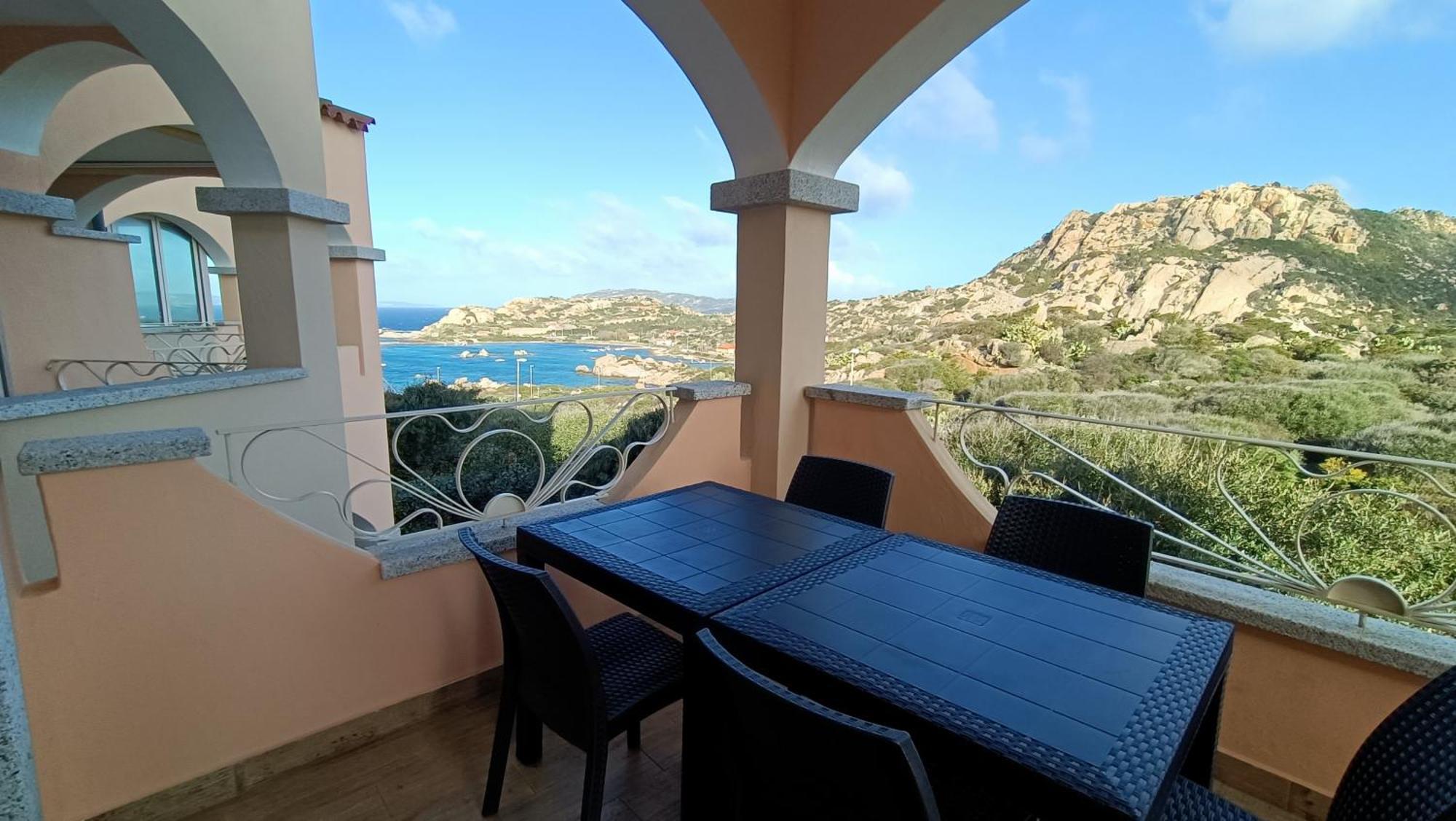 Appartamento Vista Mare Punta Tegge La Maddalena  Exterior foto