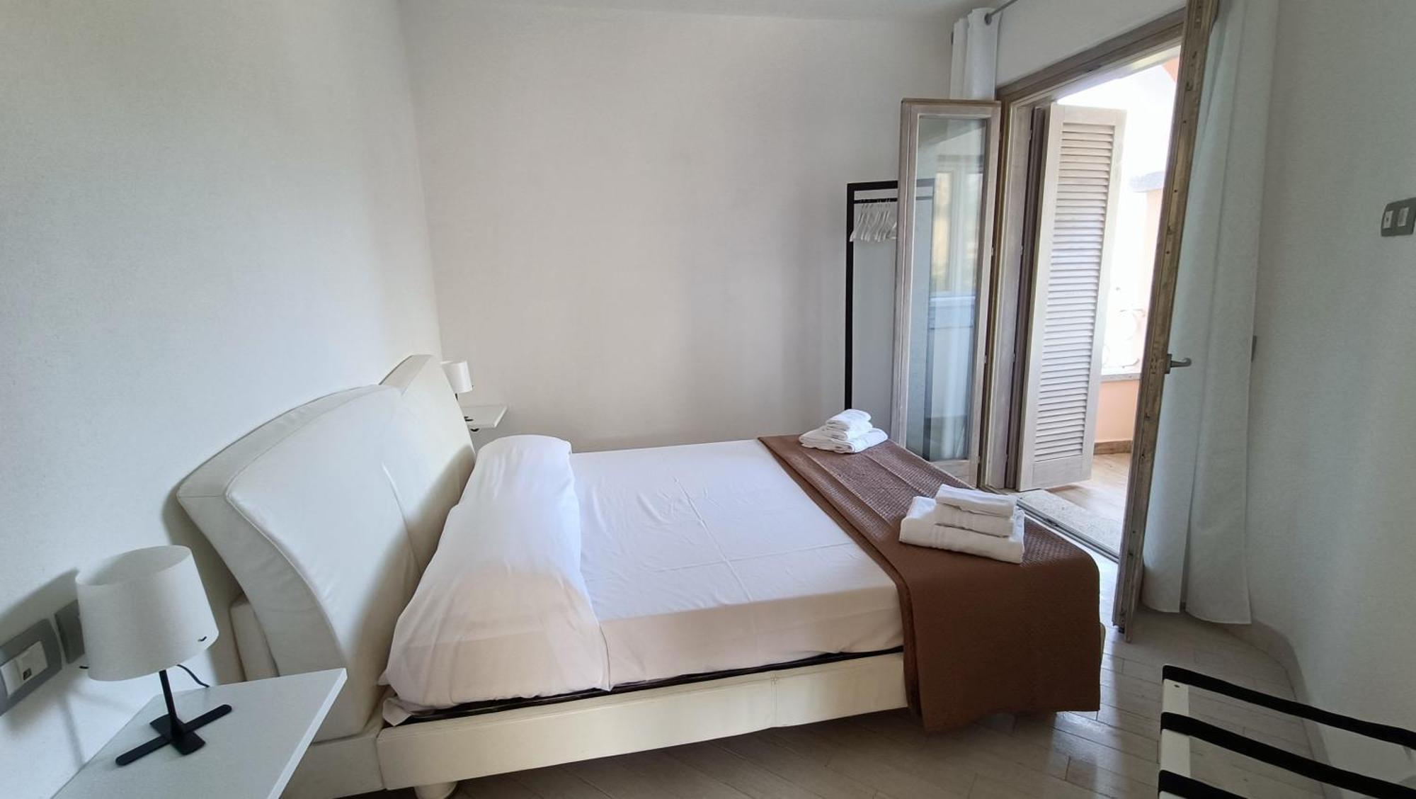 Appartamento Vista Mare Punta Tegge La Maddalena  Exterior foto